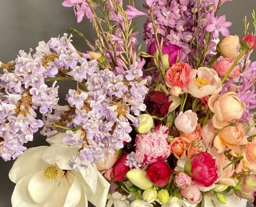 How to Create a Stunning Flower Box Display