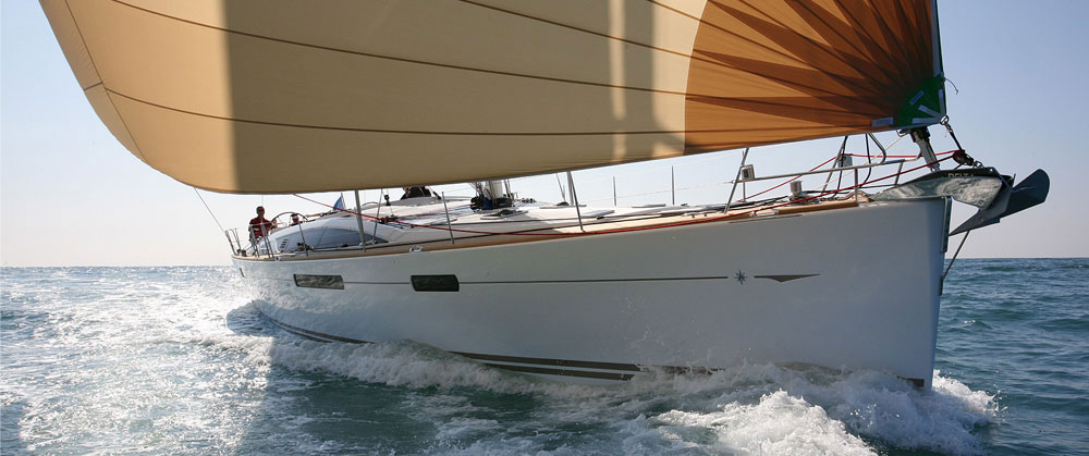 yacht delivery