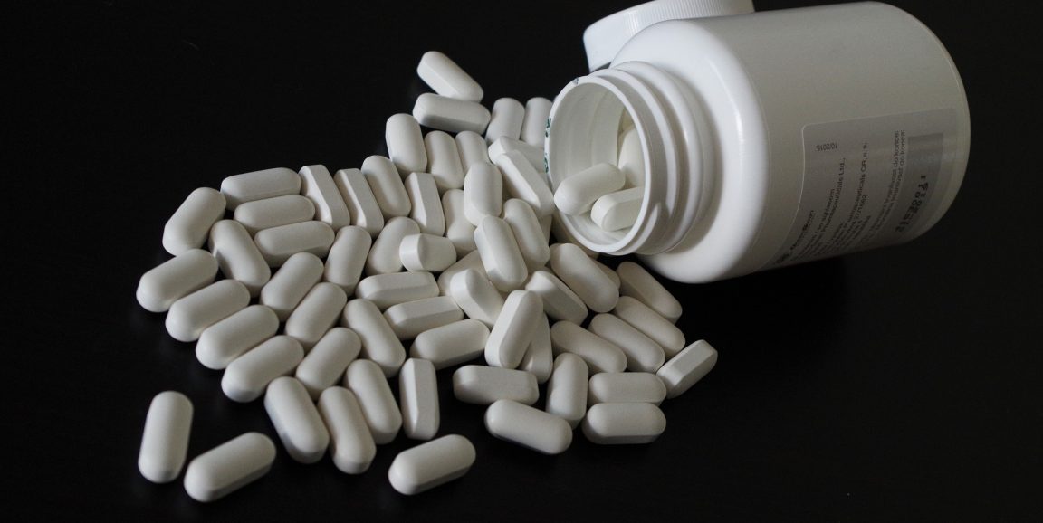 Alternatives to Traditional Sleep Aids: Herbal Supplements and Lifestyle Changes